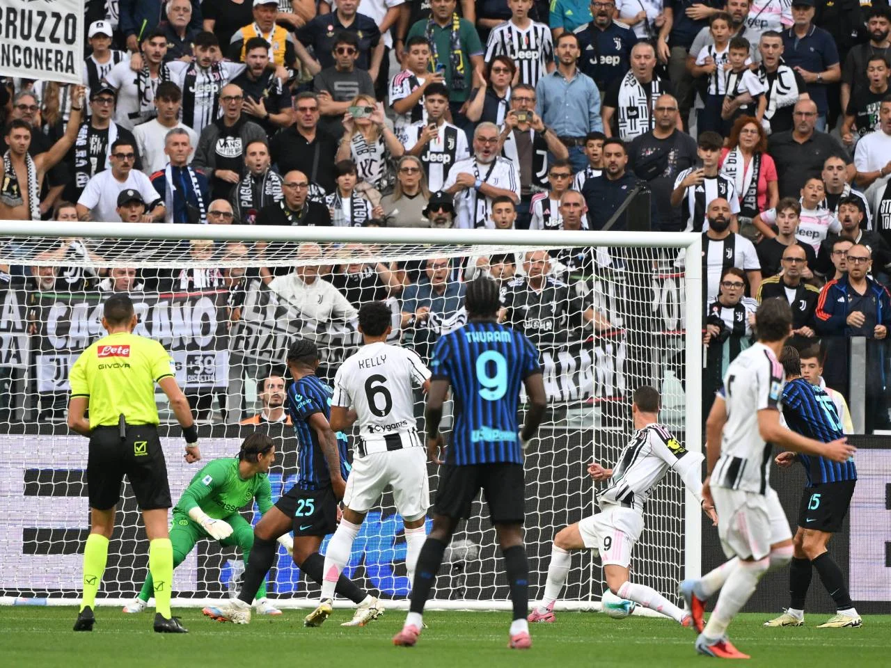 Juventus Kalah 1-2 dari Inter Milan dalam Pertandingan Persahabatan