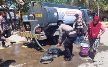 Kekeringan Melanda Indonesia, Truk Tangki Menjadi Solusi Sementara