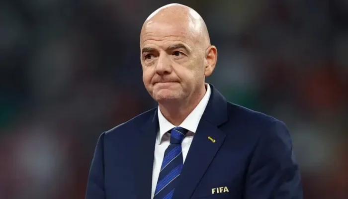 Krisis FIFA: Infantino Menghadapi Tantangan Setelah Rencana Penjualan Hak Komersial Dibatalkan