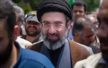 Kurdi Iran Menentang Kekuasaan Ayatollah, Apa yang Terjadi?