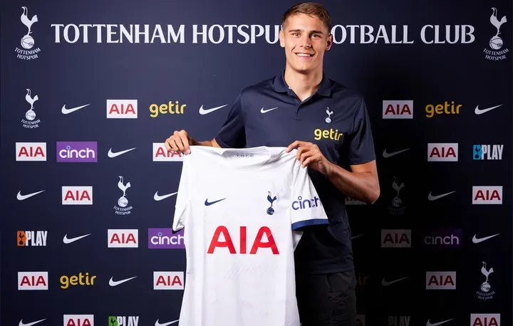 Liga Belanda: Tottenham Hotspur Perpanjang Kontrak Micky van de Ven dan Kabar Terkini Lainnya