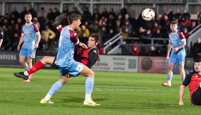 Maidenhead United Gagal Menemukan Sentuhan Akhir, Kandas di Tangan Truro City