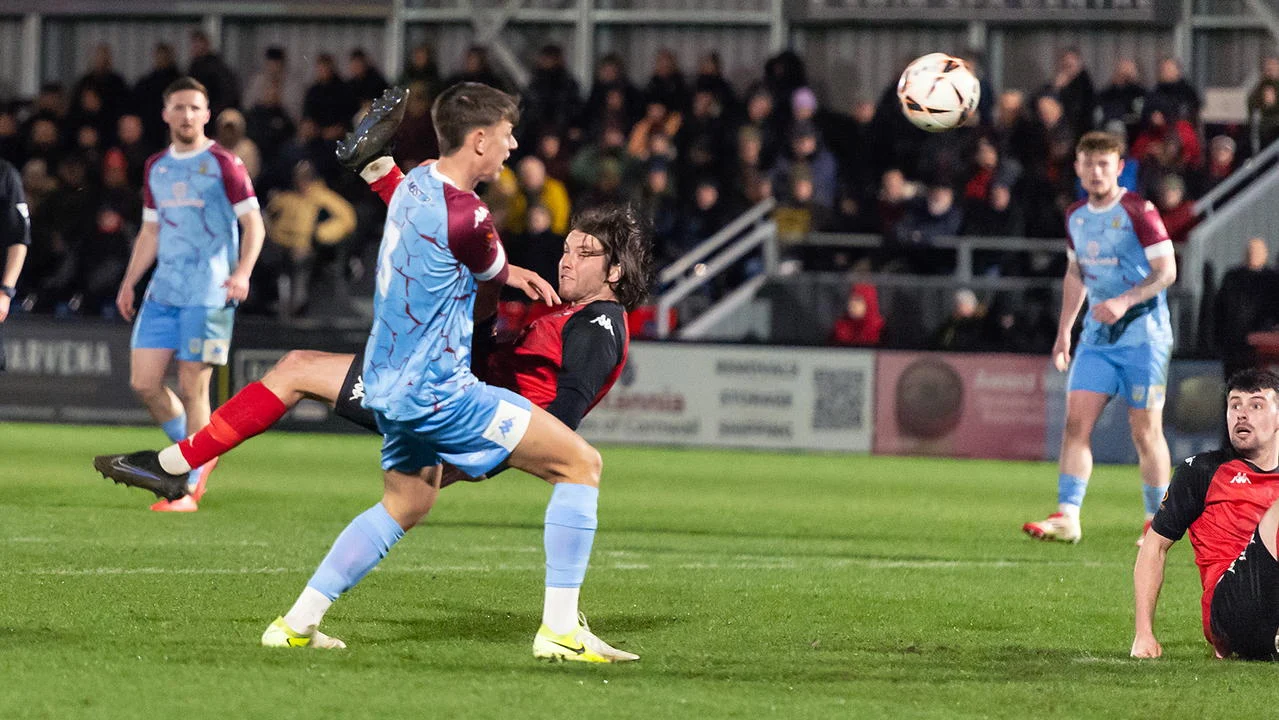 Maidenhead United Gagal Menemukan Sentuhan Akhir, Kandas di Tangan Truro City
