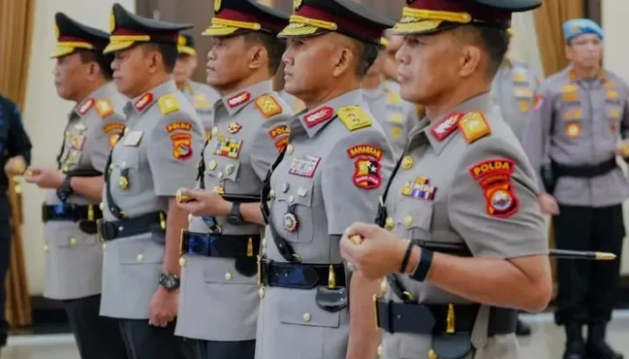 Mutasi Polri: Pelantikan Tiga Kadis dan Rotasi Jabatan