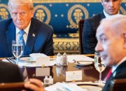 Netanyahu dan Trump dalam Perundingan Damai Gaza, Sementara Israel Melanjutkan Serangan