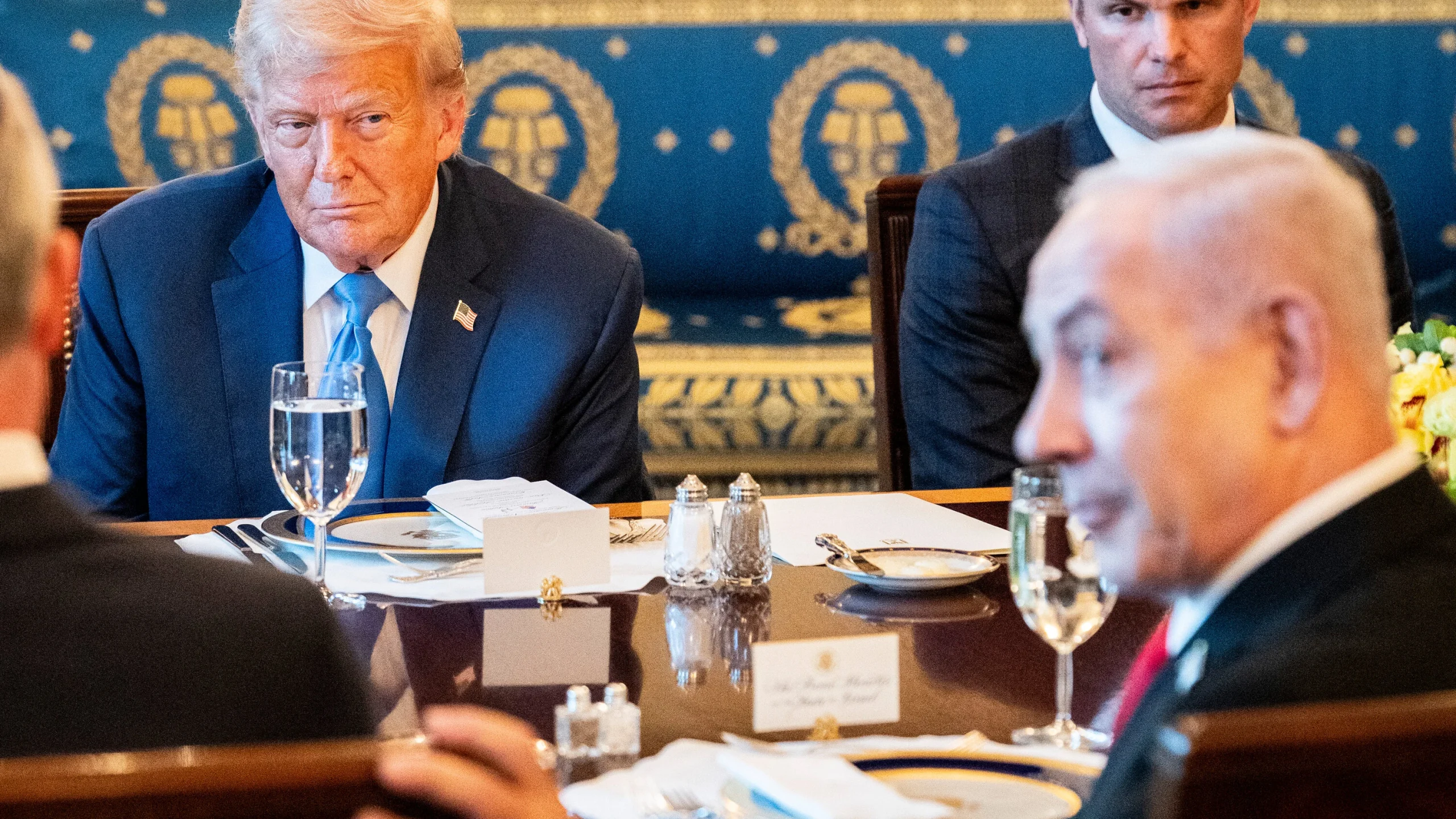 Netanyahu dan Trump dalam Perundingan Damai Gaza, Sementara Israel Melanjutkan Serangan