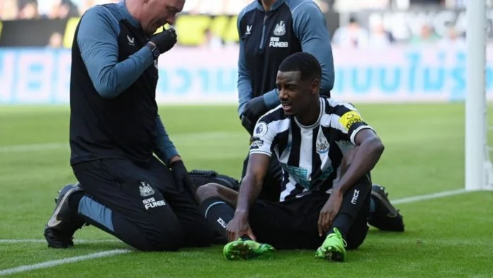 Newcastle United Menghadapi Tiga Minggu Kritis di Awal Musim