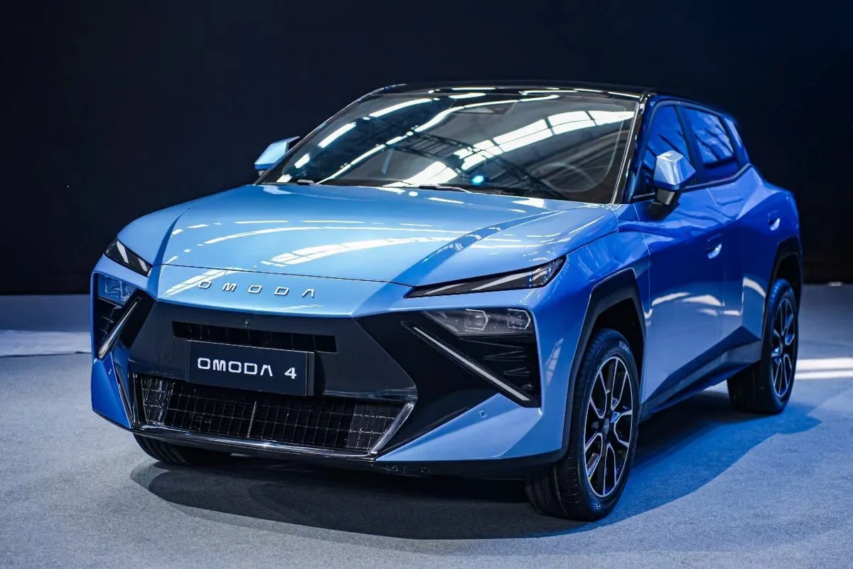 Omoda O4 EV: Mobil Listrik Masa Depan dengan Teknologi AI
