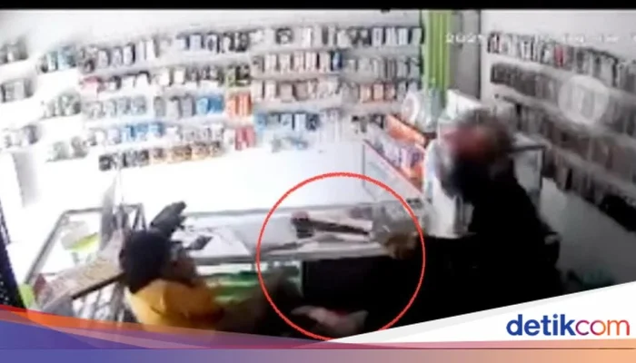 Perampokan Konter HP di Ambarawa Berakhir Tragis, Pemilik Tewas dan Pelaku Panik
