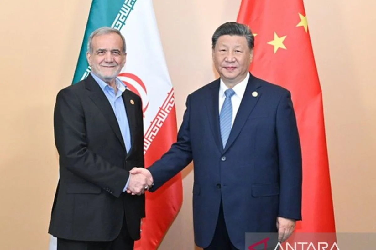 Pertemuan BRICS dan Dinamika Hubungan Internasional: Fokus pada Kehadiran Masoud Pezeshkian
