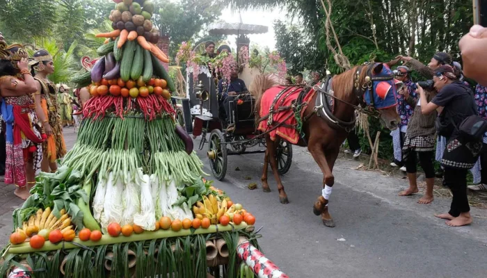 Rebo Wekasan 2026: Tradisi Tolak Bala yang Masih Diwariskan