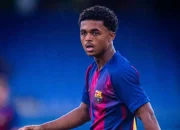 Shane Kluivert dan Hamza Abdelkarim Membuat Kesempatan di Tim Utama Barcelona