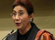 Susi Pudjiastuti: Pejuang Kebijakan Kelautan Berkelanjutan dan Kritik terhadap Eksploitasi Sumber Daya Alam