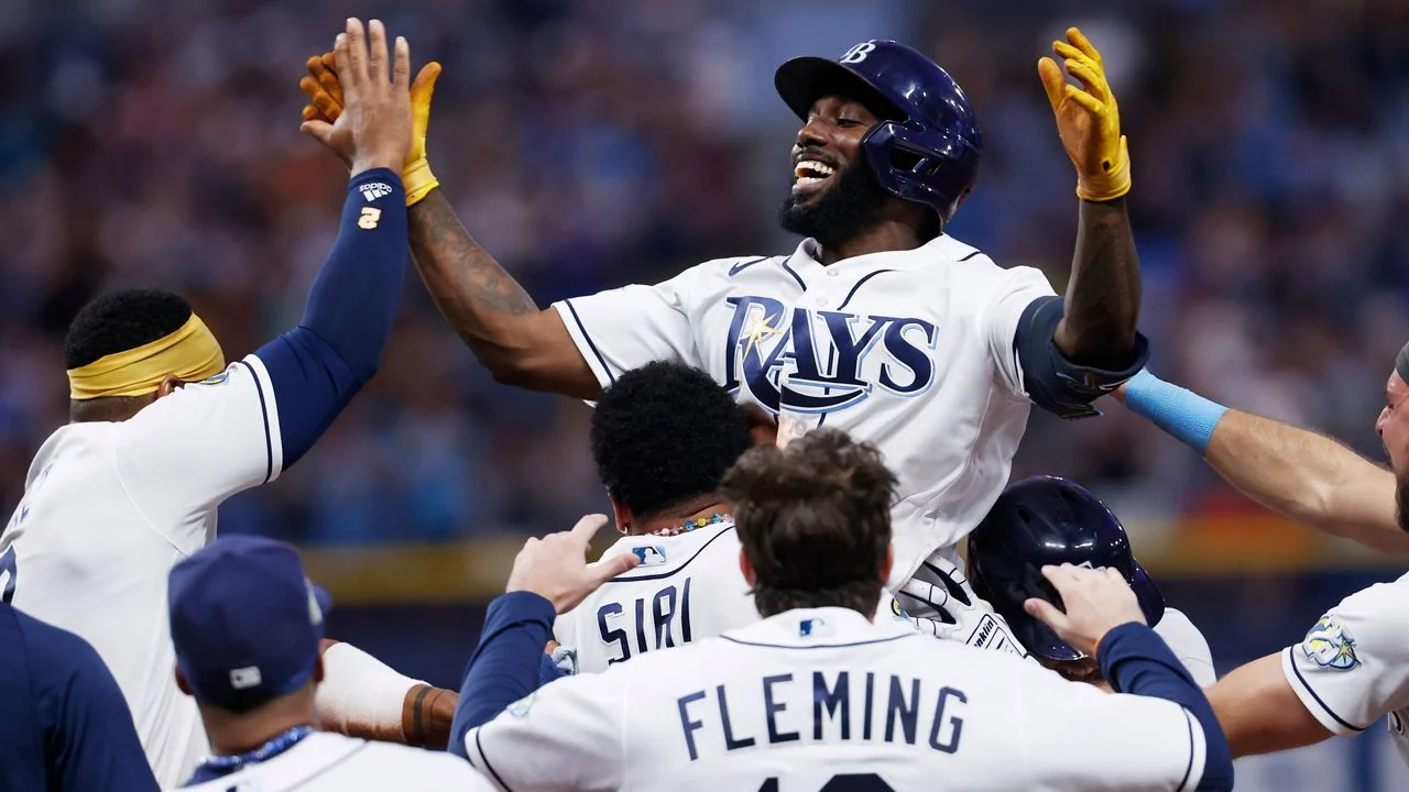 Tampa Bay Rays Memperkuat Tim dengan Peralihan Pemain di Deadline
