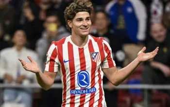 Transfer Julian Alvarez Terhambat, Barcelona dan Atletico Madrid Belum Mencapai Kesepakatan