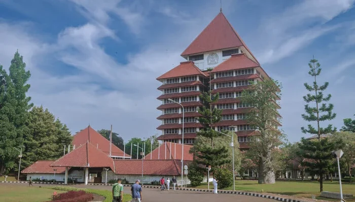 Universitas Republik Indonesia: Apakah Indonesia Membutuhkan Perguruan Tinggi Baru?
