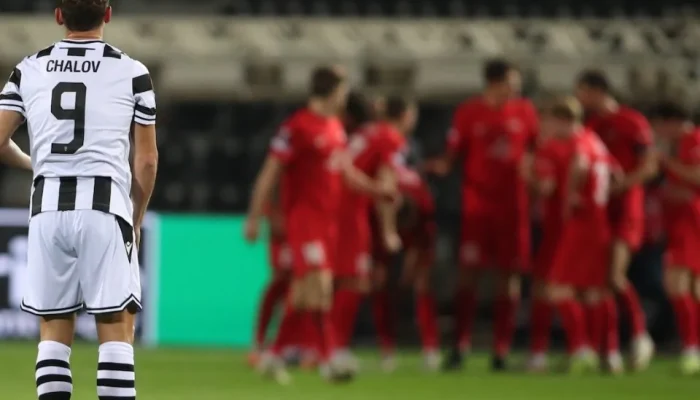 Universitatea Cluj Tumbang, Brann dan PAOK Melangkah di Kompetisi Eropa